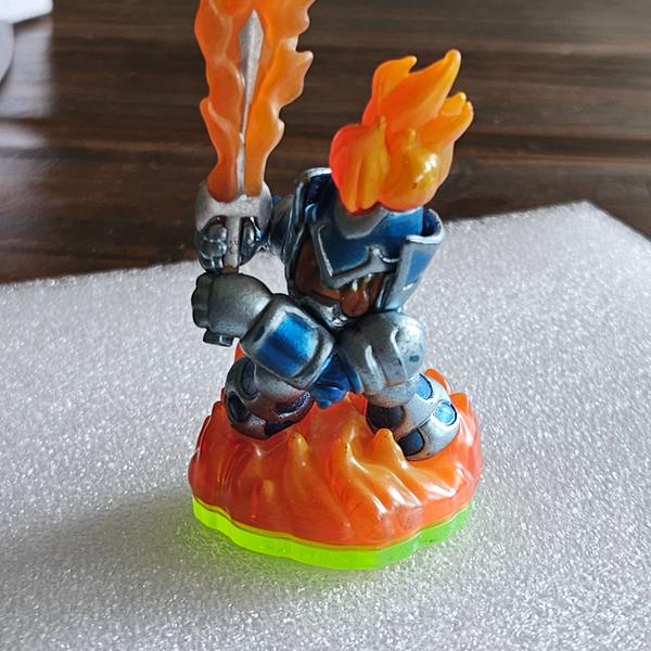 Skylanders Ignitor (Series 1) action figure
